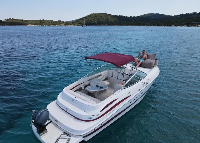 White Eagle Cruises Sithonia Båthotell