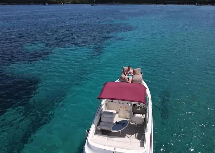 White Eagle Cruises Sithonia *